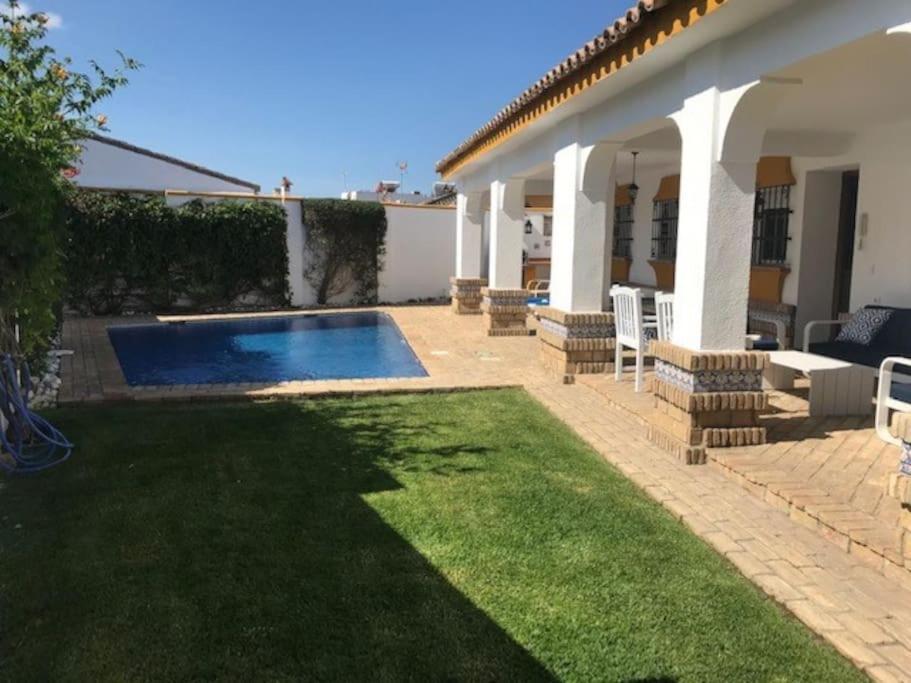 El Magnolio Βίλα Chiclana de la Frontera Εξωτερικό φωτογραφία